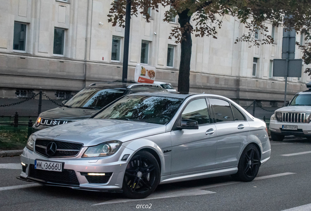 Mercedes-Benz C 63 AMG W204 2012