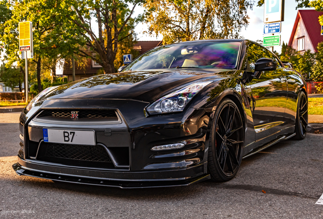 Nissan GT-R 2013
