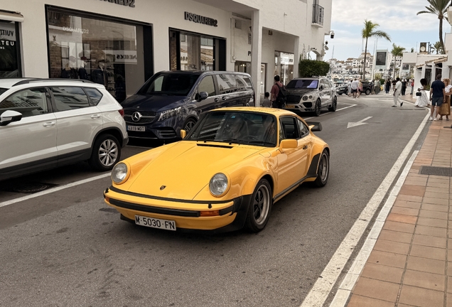 Porsche 930 Turbo