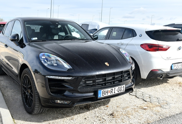 Porsche 95B Macan GTS MkI