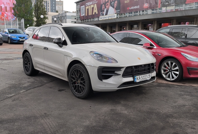 Porsche 95B Macan GTS MkII