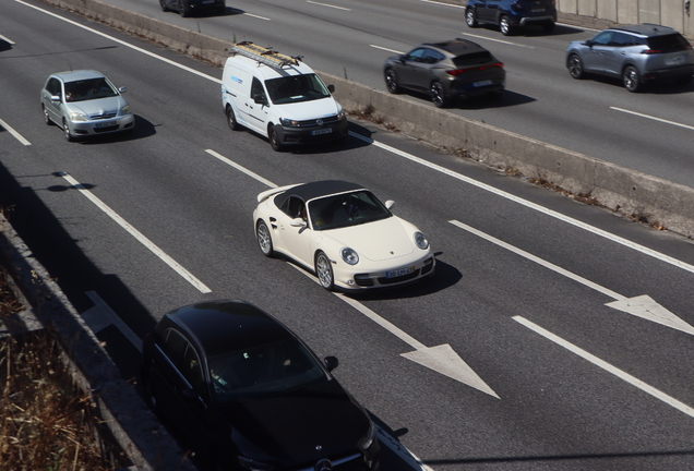 Porsche 997 Turbo S Cabriolet