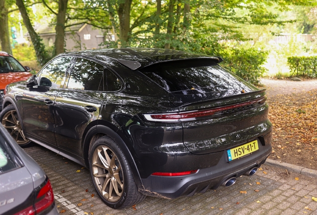 Porsche Cayenne Coupé Turbo E-Hybrid