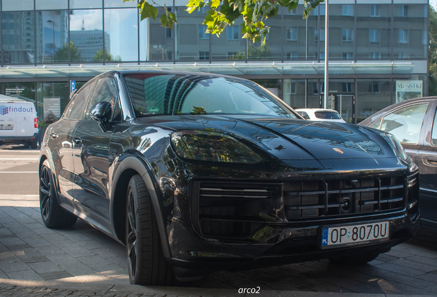 Porsche Cayenne Coupé Turbo E-Hybrid