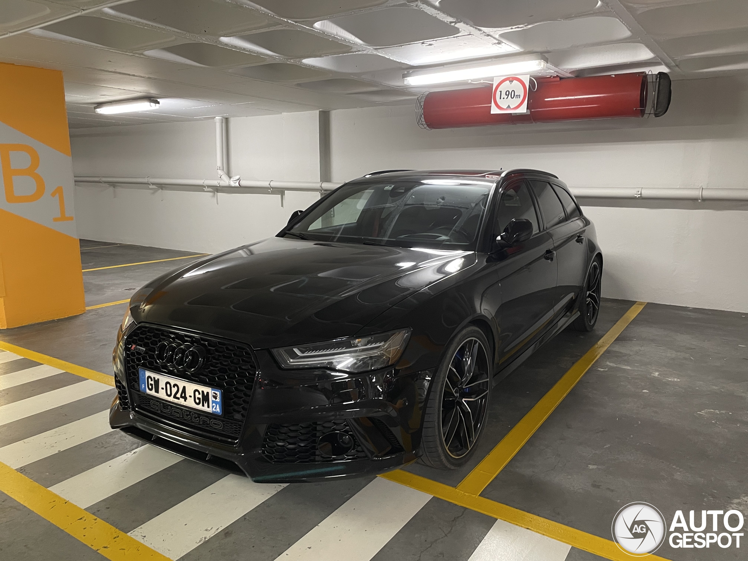 Audi RS6 Avant C7 2015