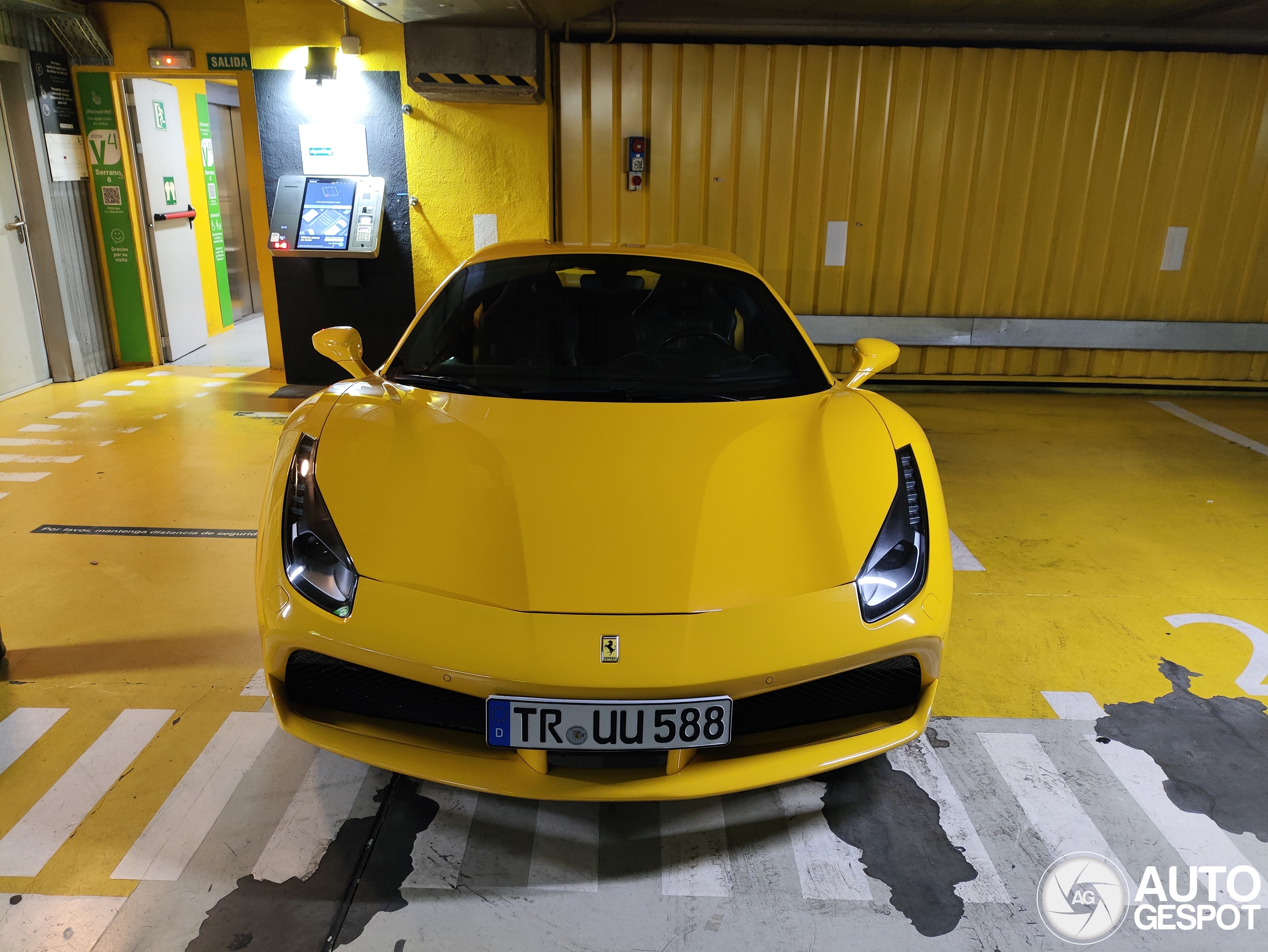 Ferrari 488 Spider