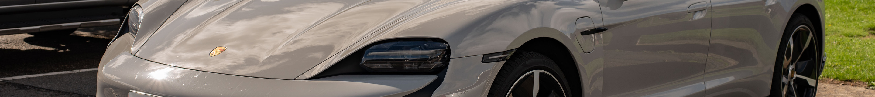 Porsche Taycan Turbo Sport Turismo