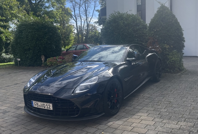 Aston Martin Vanquish 2025