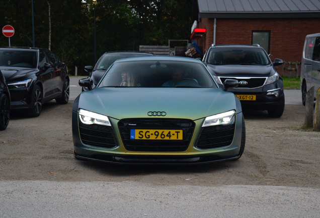 Audi R8 V10 2013