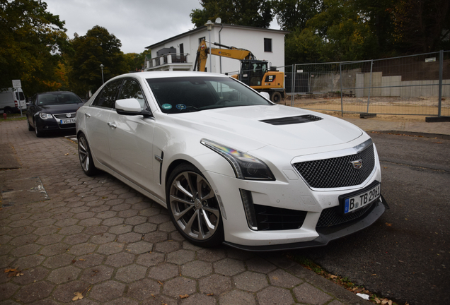 Cadillac CTS-V 2015