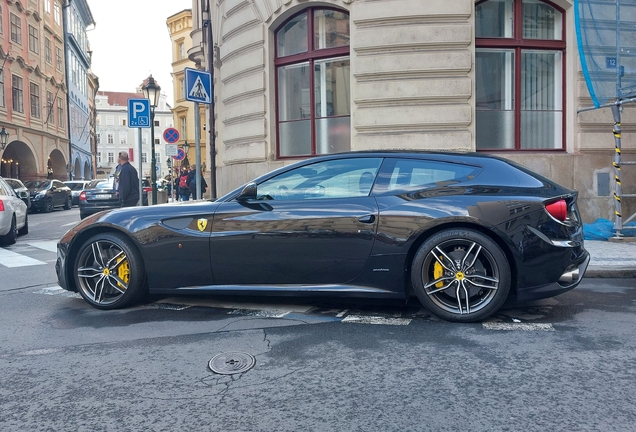 Ferrari FF