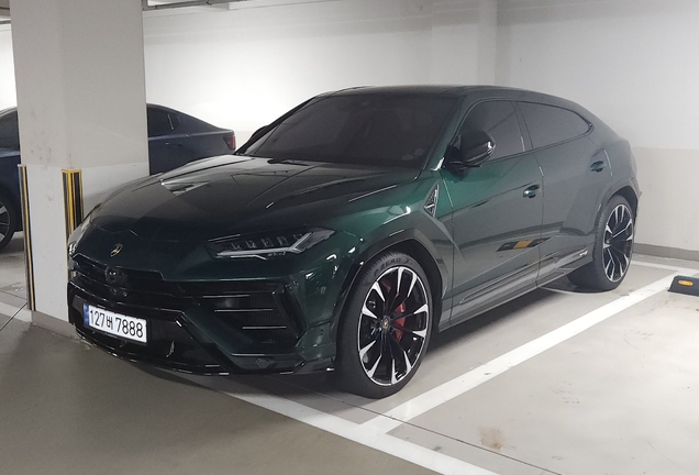 Lamborghini Urus S