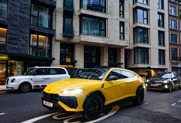 Lamborghini Urus SE