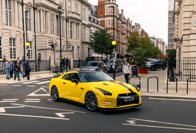 Nissan GT-R Premium Edition