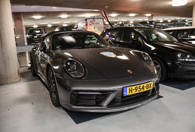 Porsche 992 Carrera 4S Cabriolet MkI
