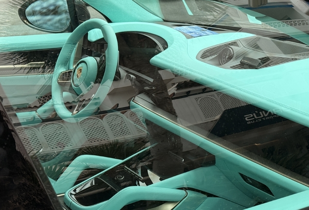 Porsche 9YA Cayenne GTS MkII