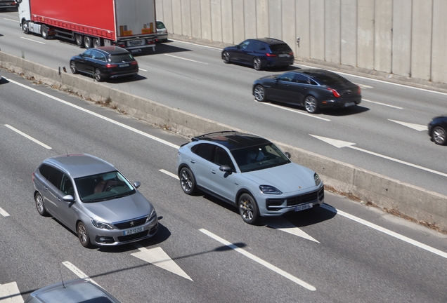 Porsche Cayenne Coupé Turbo E-Hybrid