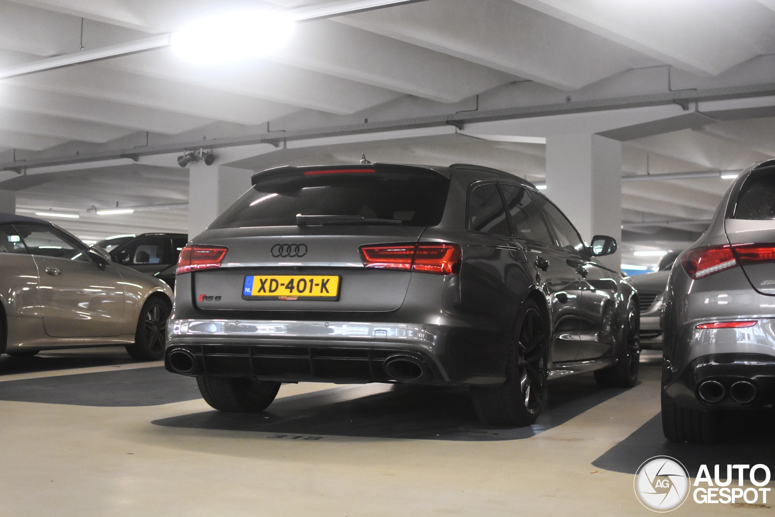 Audi RS6 Avant C7 2015