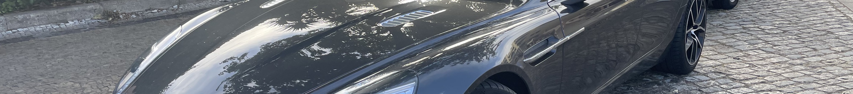 Aston Martin Rapide S