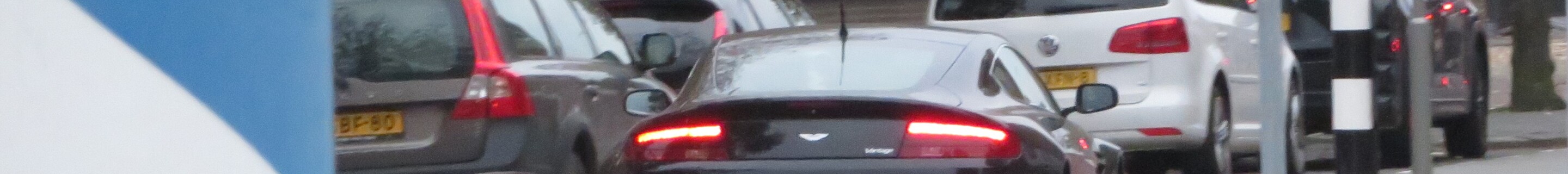 Aston Martin V8 Vantage