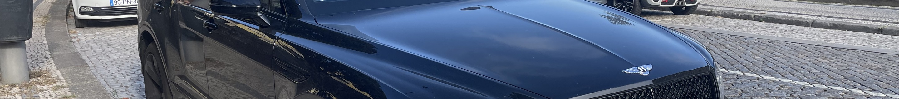 Bentley Bentayga V8 2021