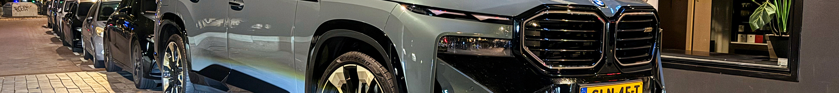 BMW XM G09