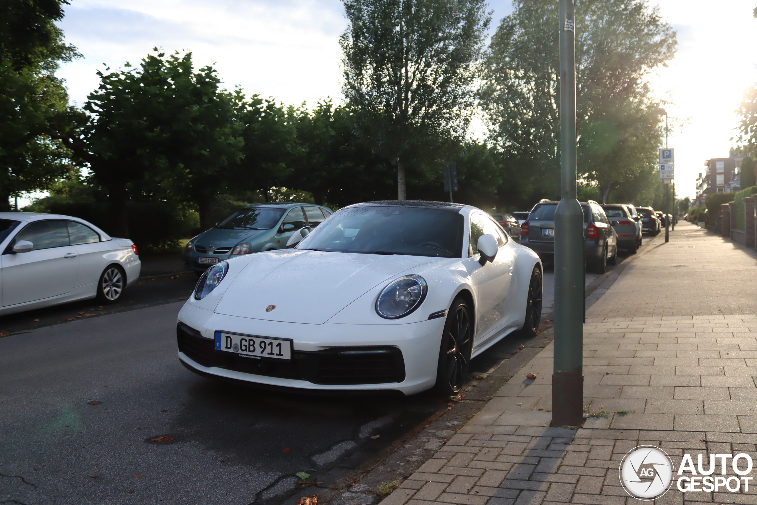 Porsche 992 Carrera 4S MkI - 13 October 2025 - Autogespot