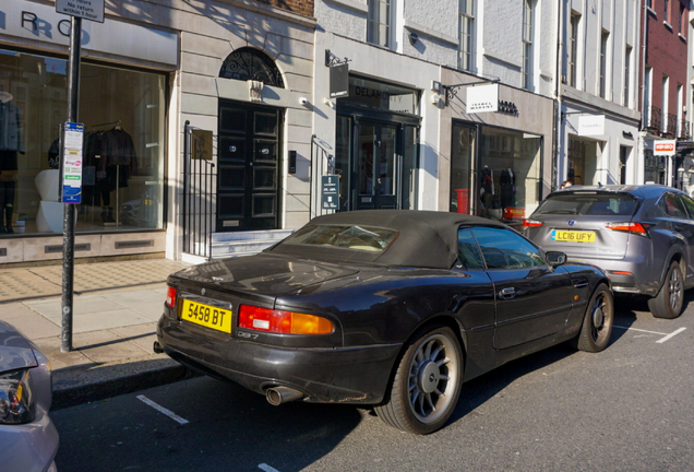 Aston Martin DB7 Volante