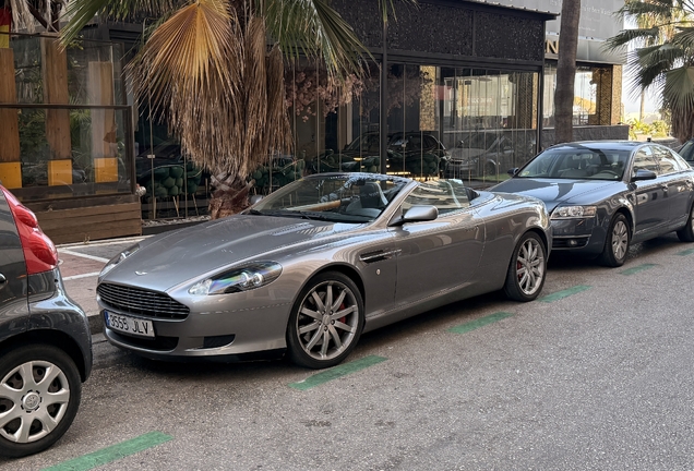 Aston Martin DB9 Volante