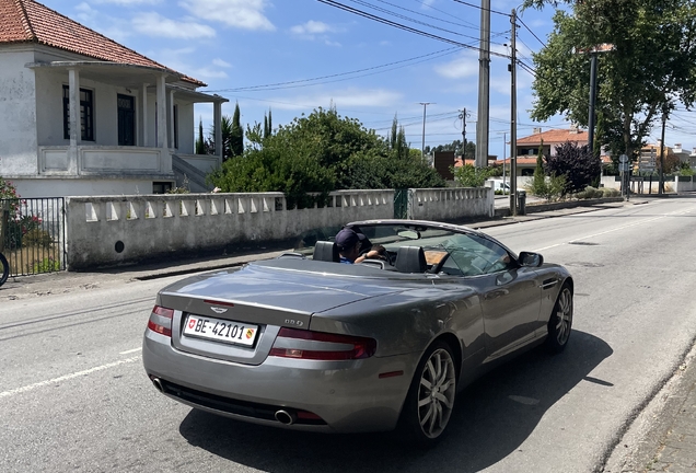 Aston Martin DB9 Volante