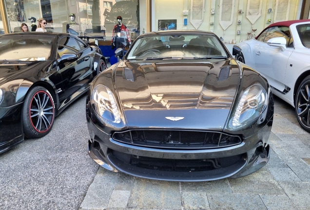 Aston Martin Vanquish 2013