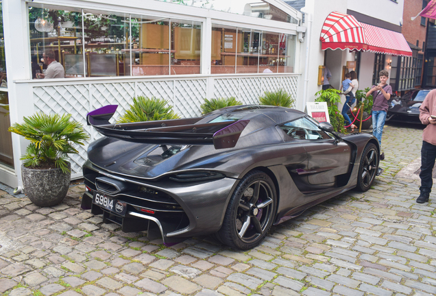 Koenigsegg Jesko Attack