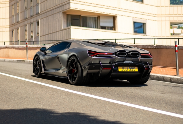 Lamborghini Revuelto