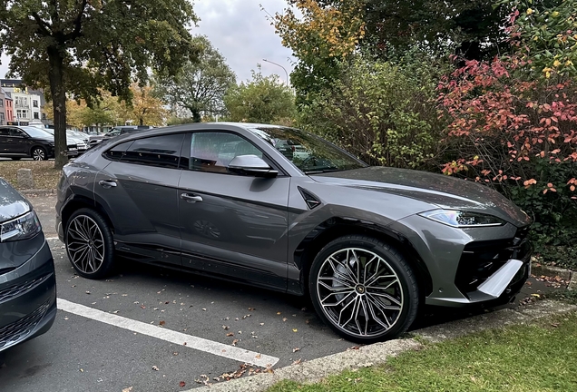 Lamborghini Urus SE