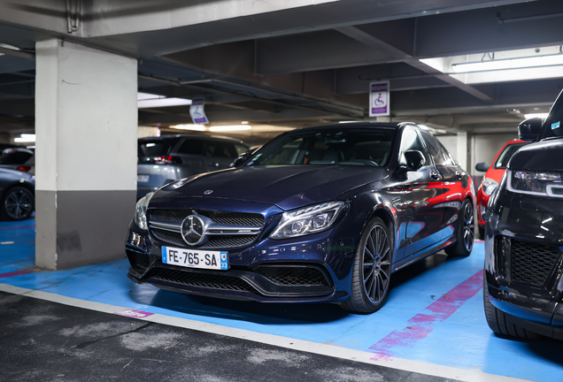 Mercedes-AMG C 63 S W205