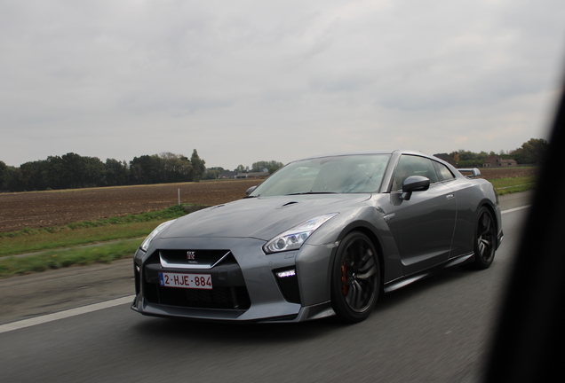 Nissan GT-R 2017