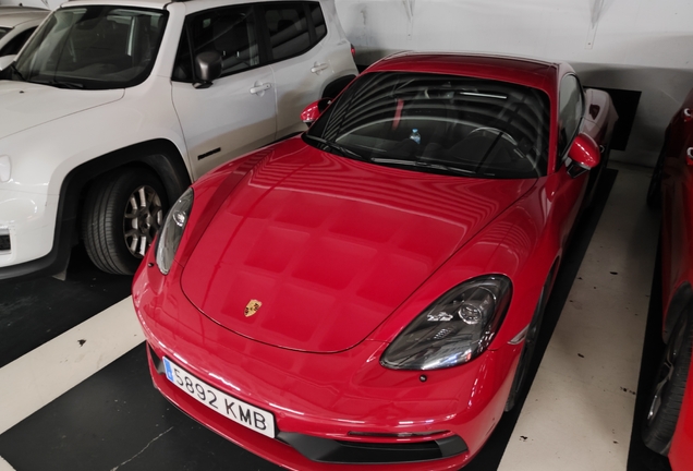 Porsche 718 Cayman GTS
