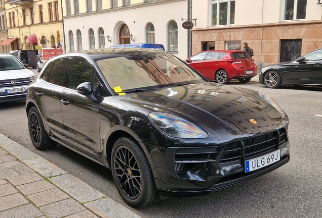 Porsche 95B Macan GTS MkII