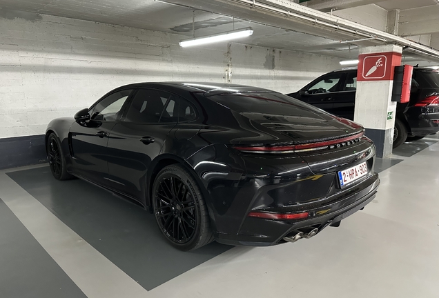 Porsche 972 Panamera Turbo E-Hybrid