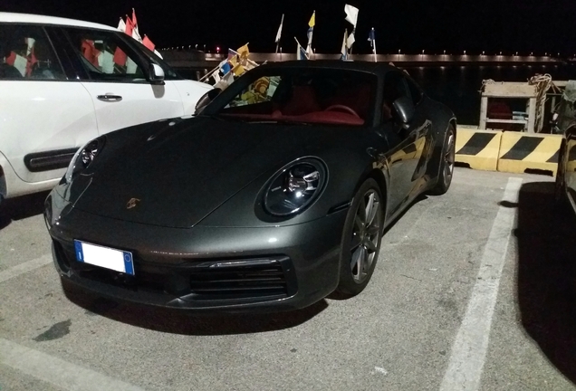 Porsche 992 Carrera 4S MkI