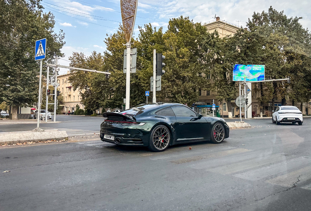 Porsche 992 Carrera 4S MkI