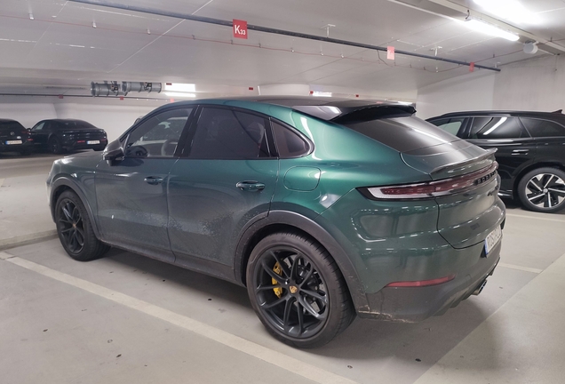 Porsche Cayenne Coupé Turbo E-Hybrid