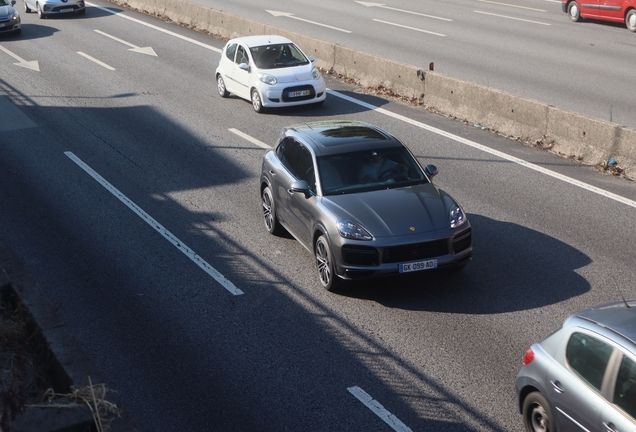 Porsche Cayenne Turbo S E-Hybrid