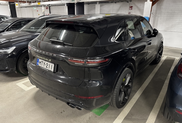 Porsche Cayenne Turbo S E-Hybrid