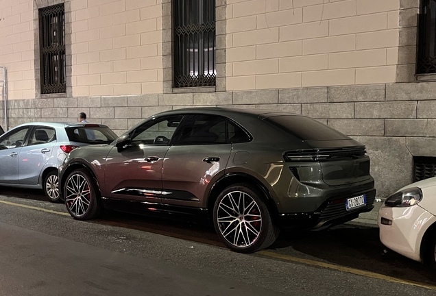 Porsche Macan EV Turbo