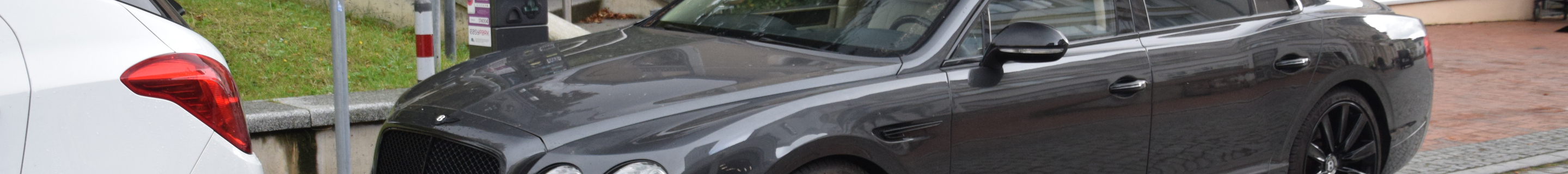 Bentley Flying Spur W12