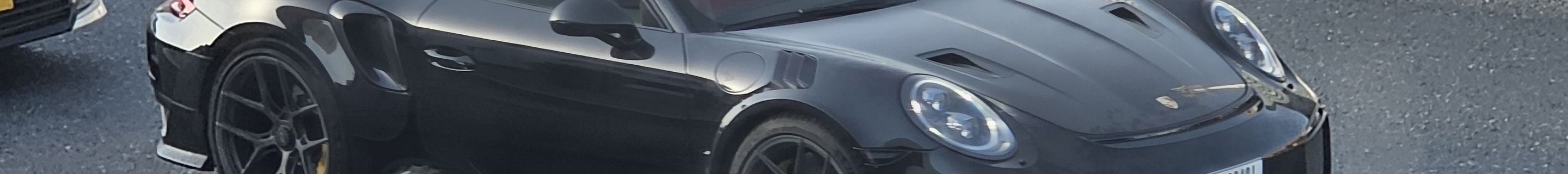 Porsche 991 GT2 RS Weissach Package