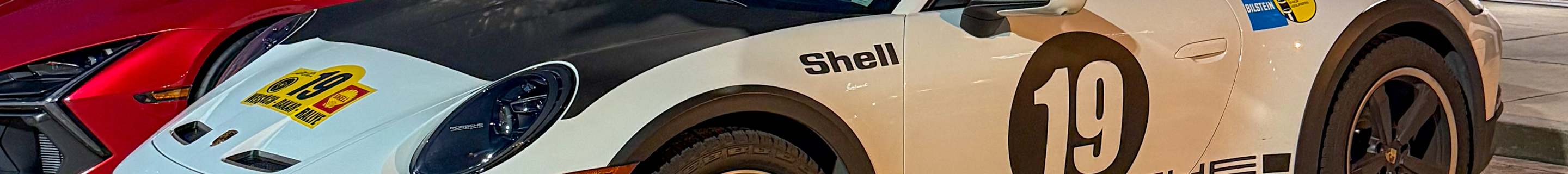 Porsche 992 Dakar