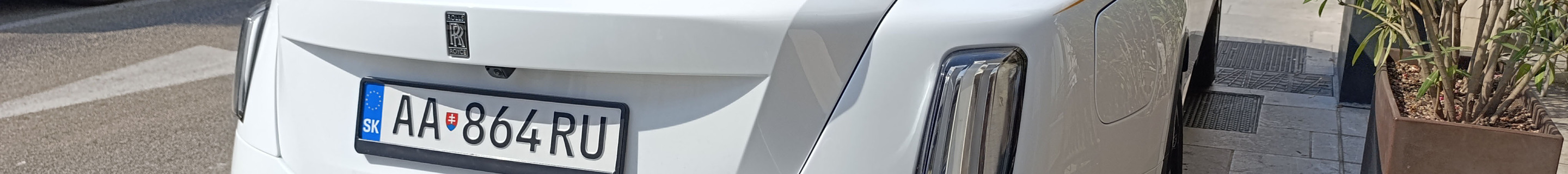 Rolls-Royce Spectre Black Badge