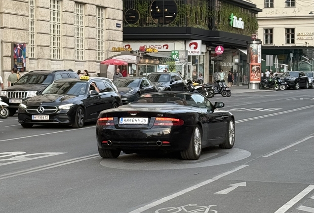 Aston Martin DB9 Volante